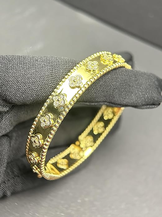 Luxurious 18K Gold Plated CZ Clover Chunky Bangle Bracelet for Women|Lucky flower Charm Fashion Jewelry| Fashion Jewelry Gifts for Women.